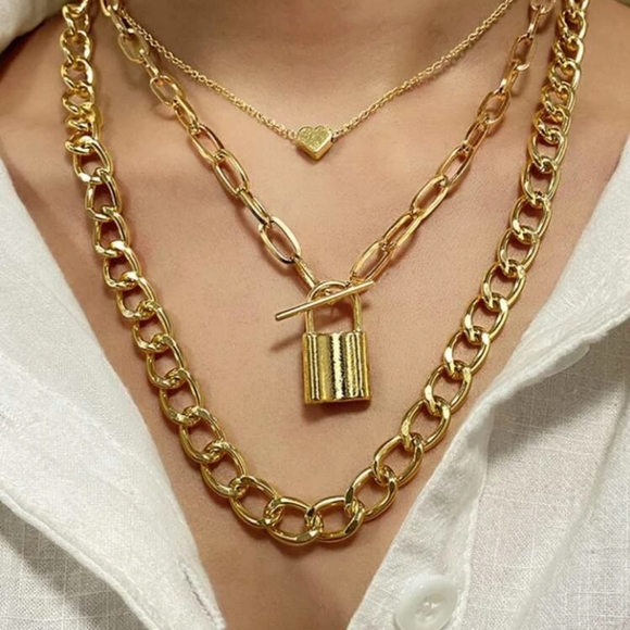 Lock Charmed layered necklace - Picture 1 of 4